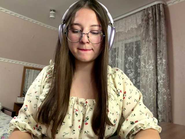 ElanaWilkin live cam on BongaCams