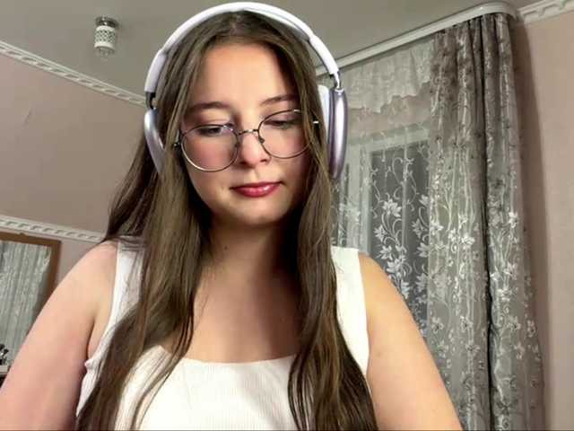 ElanaWilkin live cam on BongaCams