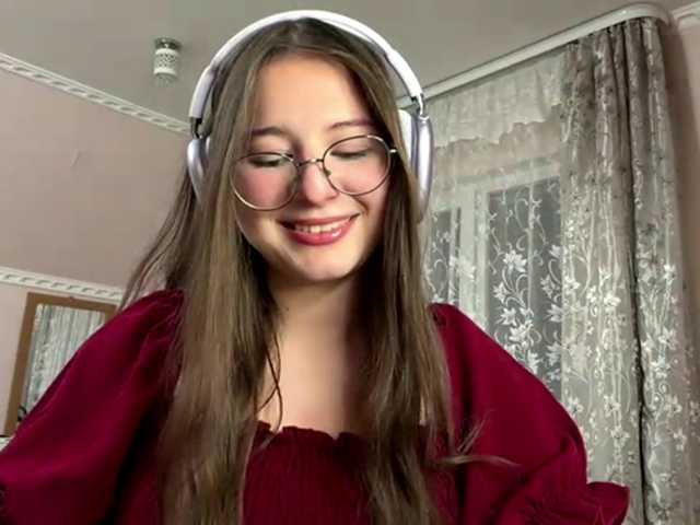 ElanaWilkin live cam on BongaCams