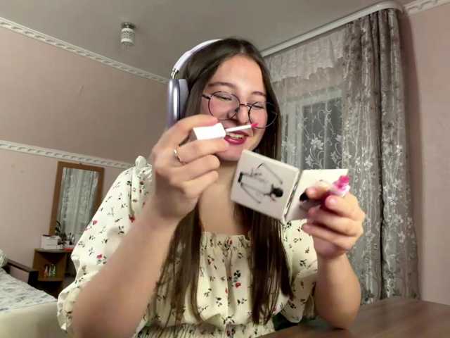 ElanaWilkin live cam on BongaCams