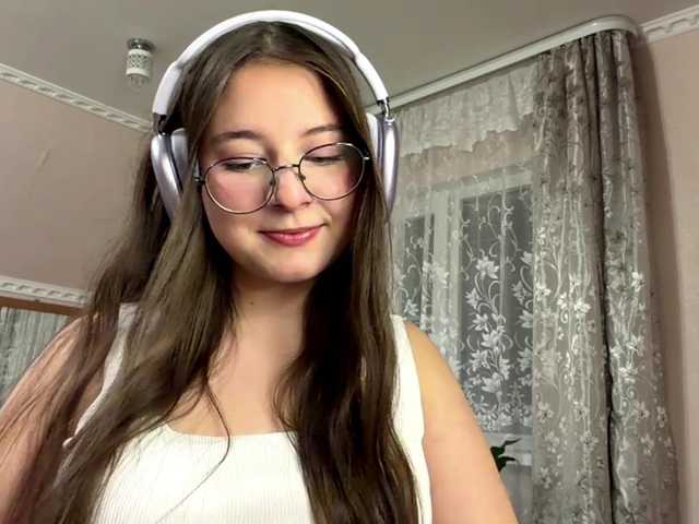 ElanaWilkin live cam on BongaCams