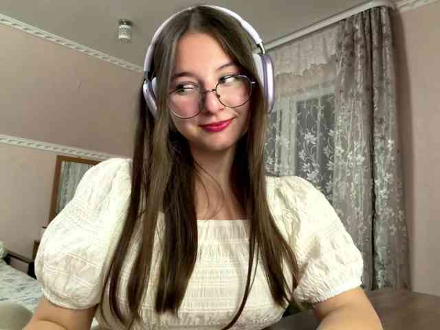 Вебкам-шоу ElanaWilkin
