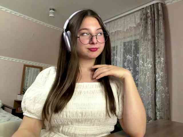 ElanaWilkin's webcam live show
