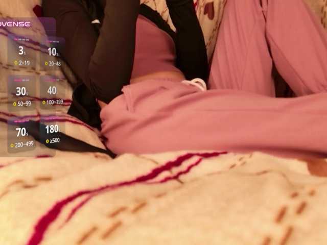 miaow live cam on BongaCams