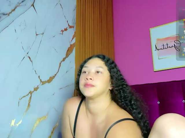 Forbiddenlatinafruit live cam on BongaCams