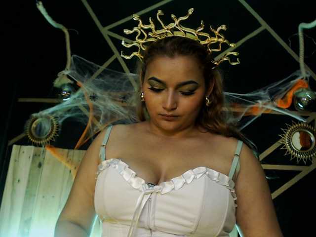 kaya-Doll live cam on BongaCams