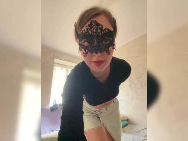 Diadi0608 live cam on BongaCams