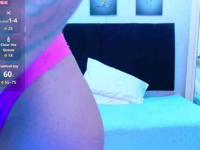 brunnetandwild
