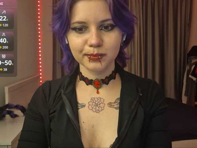 lovecome live cam on BongaCams