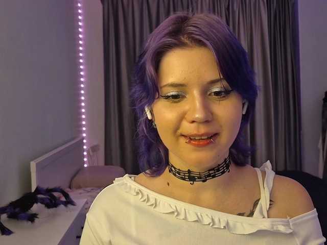 lovecome live cam preview
