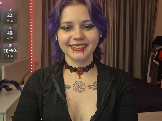 lovecome live cam on BongaCams