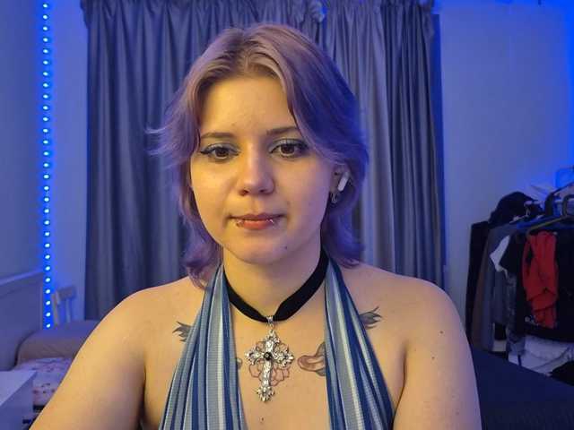 lovecome live cam on BongaCams