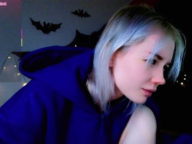Kiara-Dream live cam on BongaCams