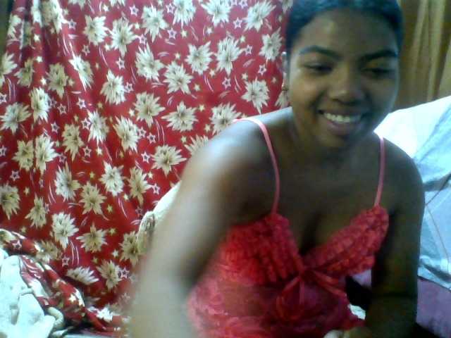 Mayah25 live cam on BongaCams