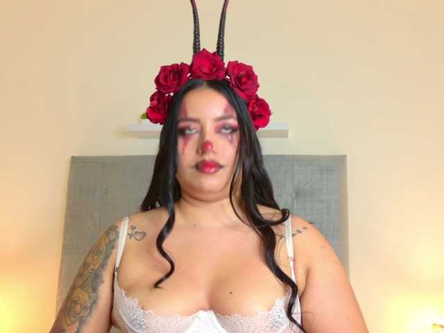 Victoriaromeroo