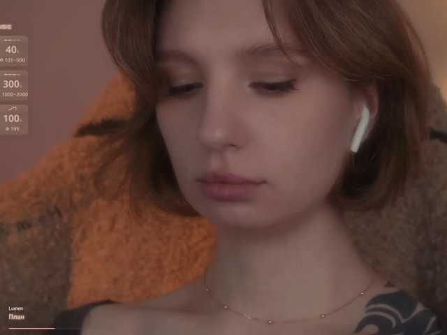 Riina live cam on BongaCams