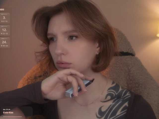 Riina live cam preview