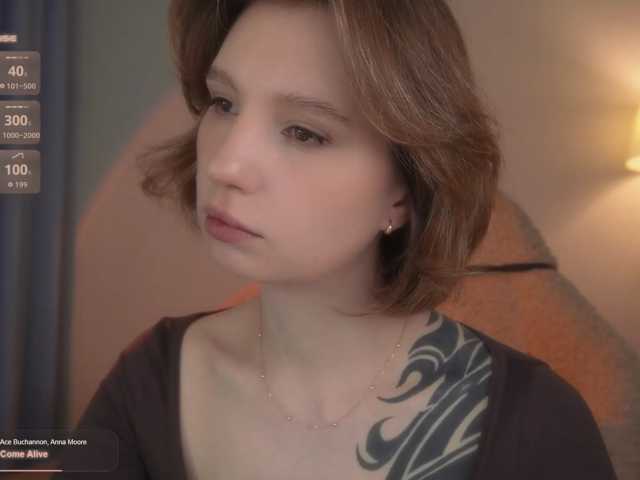 Riina live cam preview