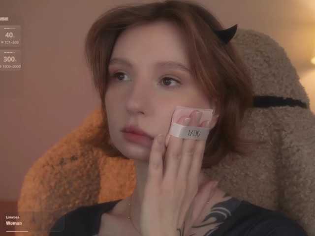 Riina live cam on BongaCams