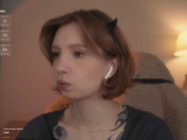 Riina live cam preview