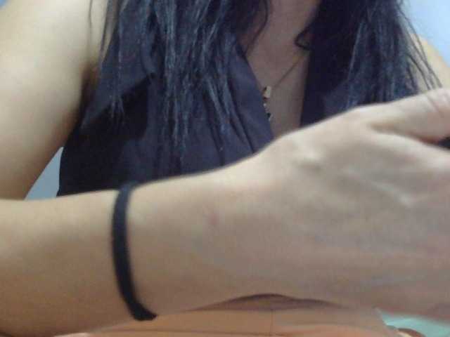 Demet14 live cam on BongaCams