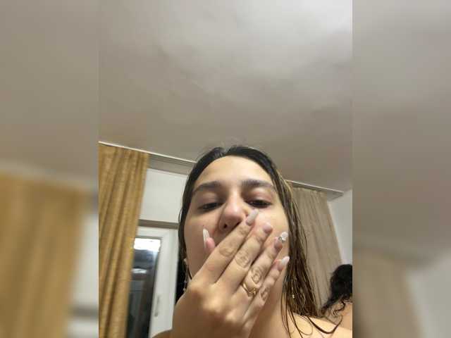 AvaMaria live cam on BongaCams