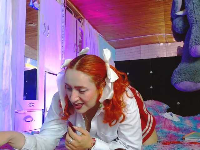 bunyella live cam on BongaCams