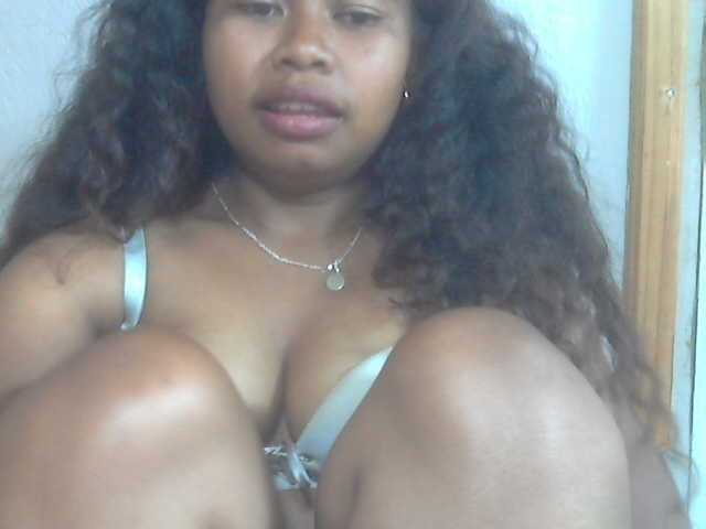 Prislah live cam on BongaCams