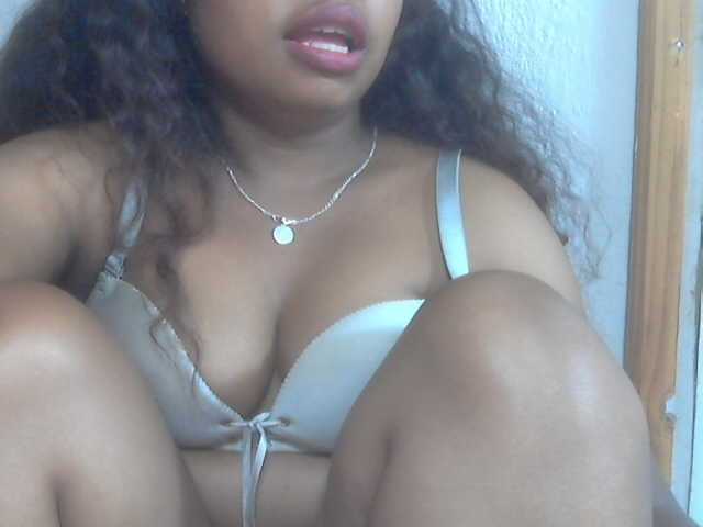 Prislah live cam on BongaCams