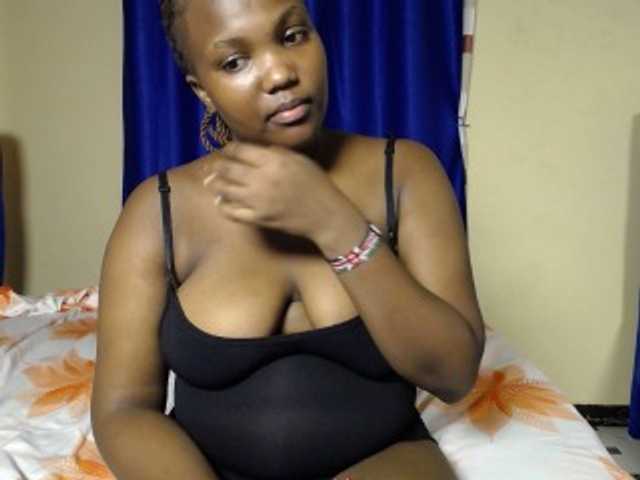 MissWetPussy live cam on BongaCams