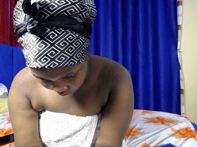 MissWetPussy live cam on BongaCams