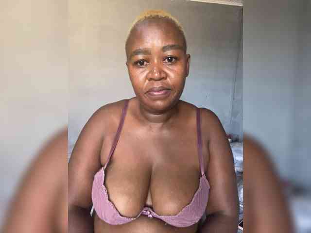 Model: Bald-Baby
