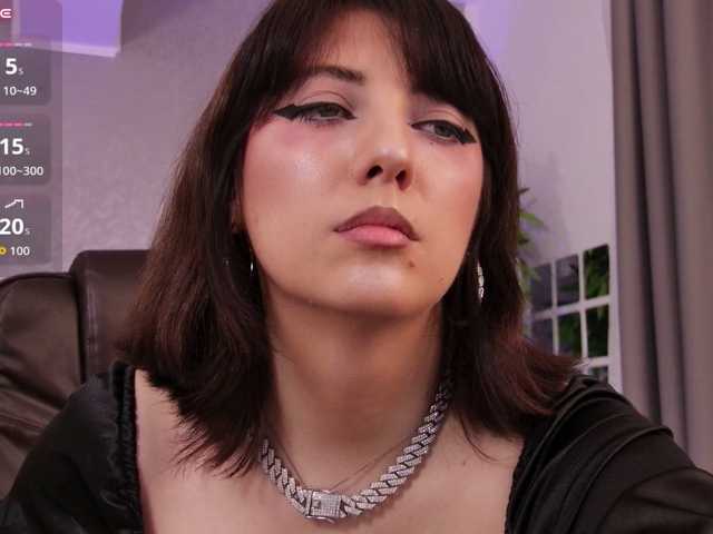 TaraBlake live cam on BongaCams