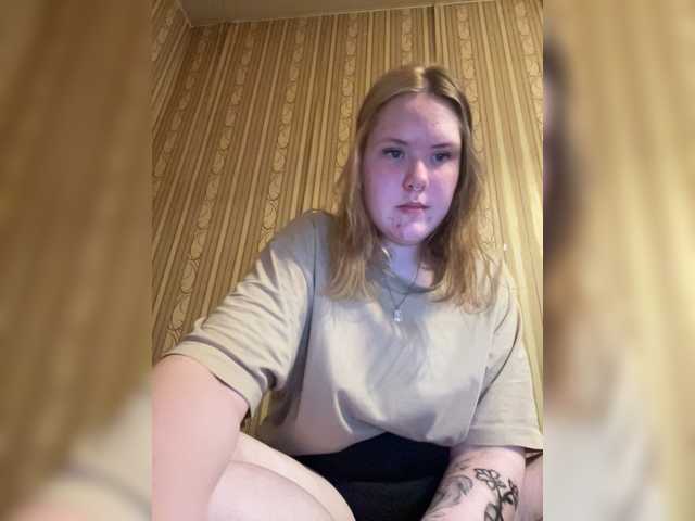Violette-Ro webcam