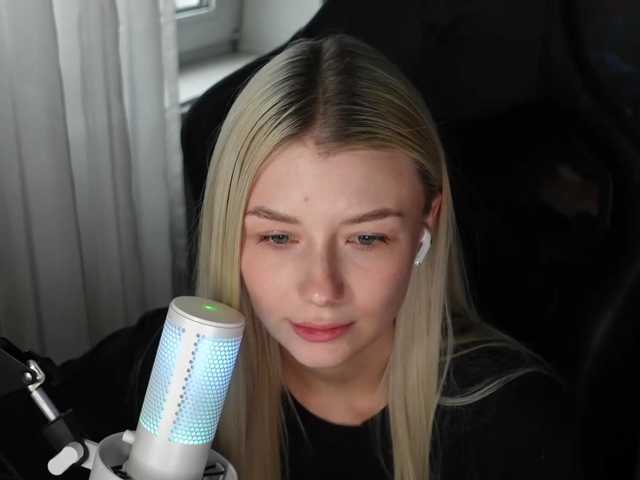 cetirizine live cam on BongaCams