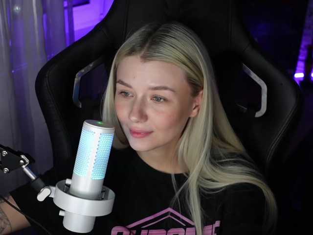 cetirizine live cam on BongaCams