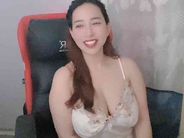 Model: Cherryhot69