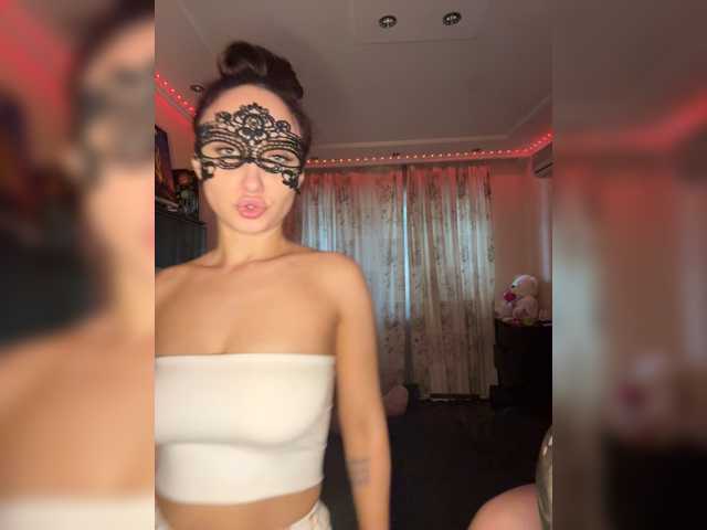 konfeto4ka137 live cam on BongaCams