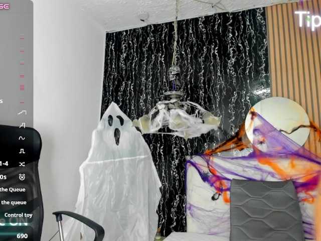 SantiagoFantasy live cam preview