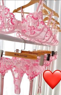 Premium Cam Lingerie & Outfits