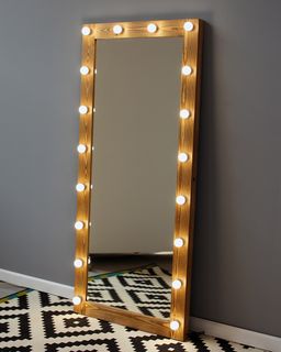 A sexy mirror for my private dances