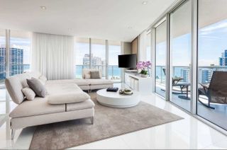 apartment)