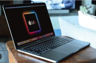 MacBook Pro de 14 y 16 pulgadas, con chip M4, M4 Pro o M4 Max