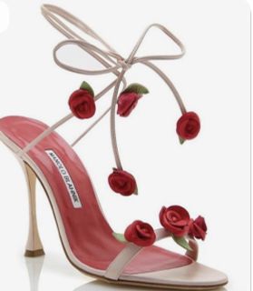 MANOLO BLAHNIK