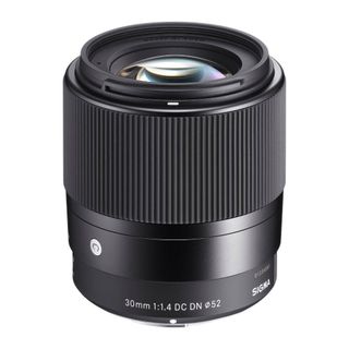 Lens Sigma 30mm f/1.4 DC DN C