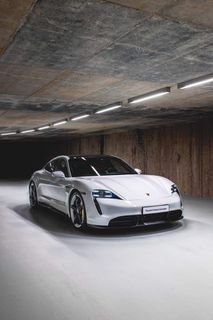 Premium electric car