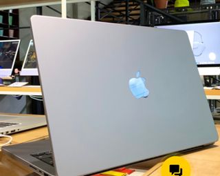 Apple MacBook Pro M5 (2025)