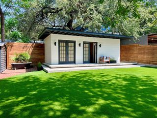 I WANT TO BUY MY LITTLE HOUSE