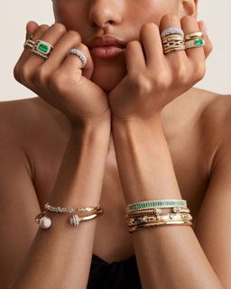 Pretty little jewelry ?