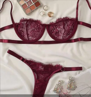 LINGERIE